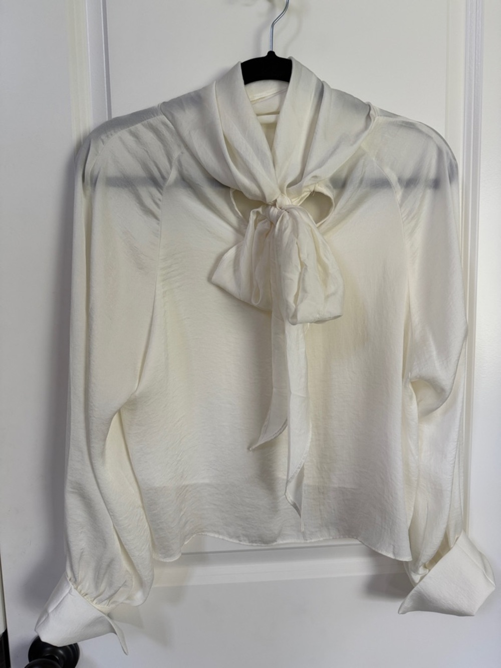 Cream Tie-Neck Long Sleeve Blouse with Bow